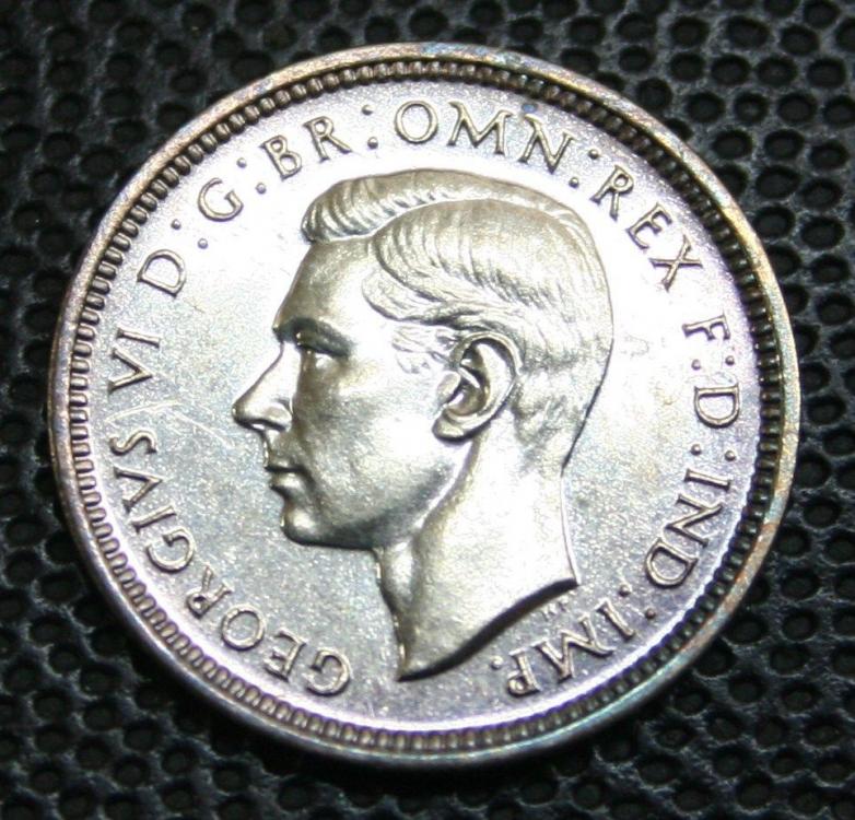 4d maundy 1937 proof ob.jpg