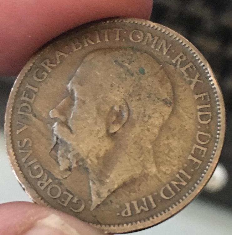 George V Halfpenny 1920 Query.jpg